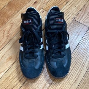LIKE NEW Men’s Adidas Sambas
